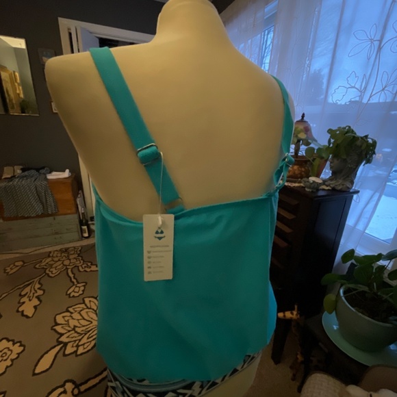 Tankini swim - Picture 2 of 2